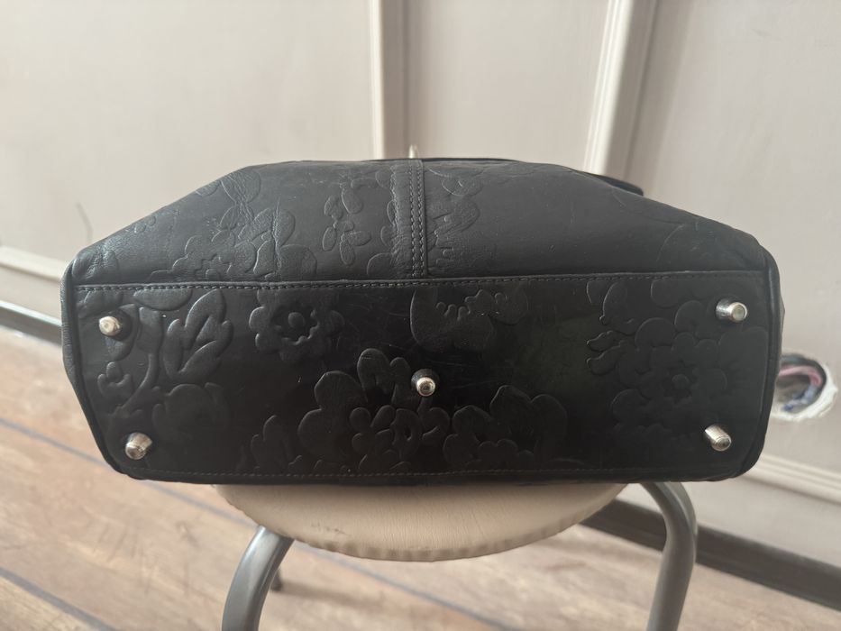 Сумка из тисненой кожи