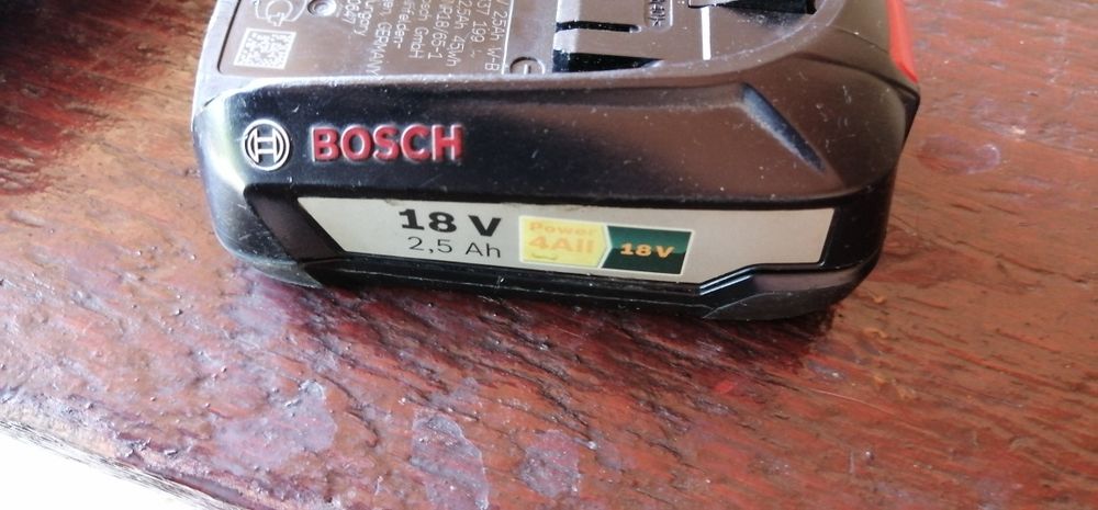 Ancarcator și acumulator Bosch originale