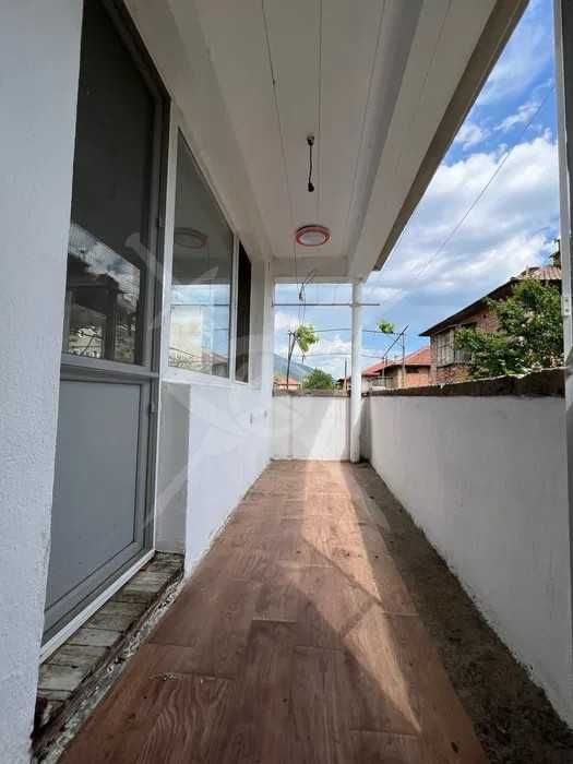 Продава се Къща в Карлово - 218 кв.м за 895 €/кв.м - Снимка #9