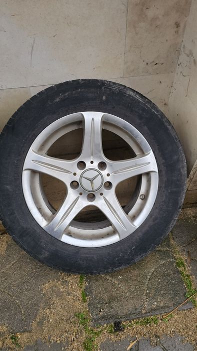 Оригинални джанти Mercedes 15" с гуми 195/65 R15 – комплект 4 бр.