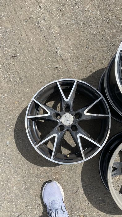 Продам Диски 15 Р15 R15 5/100 5x100