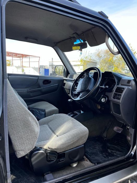 Продам внедорожник