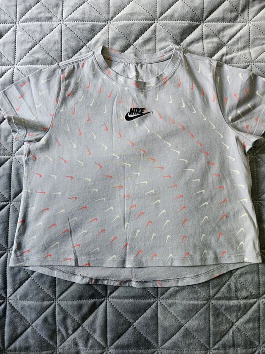 Сет Nike  3бр , подарък 2бр.маратонки
