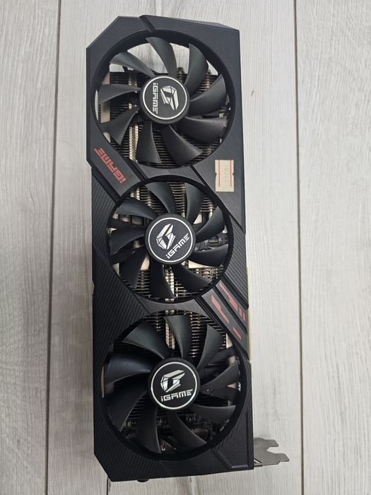 Видекарта 2060 super, на три кулера