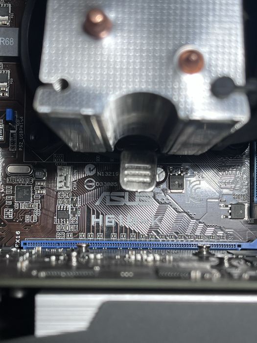 Продам сборку комплектующих