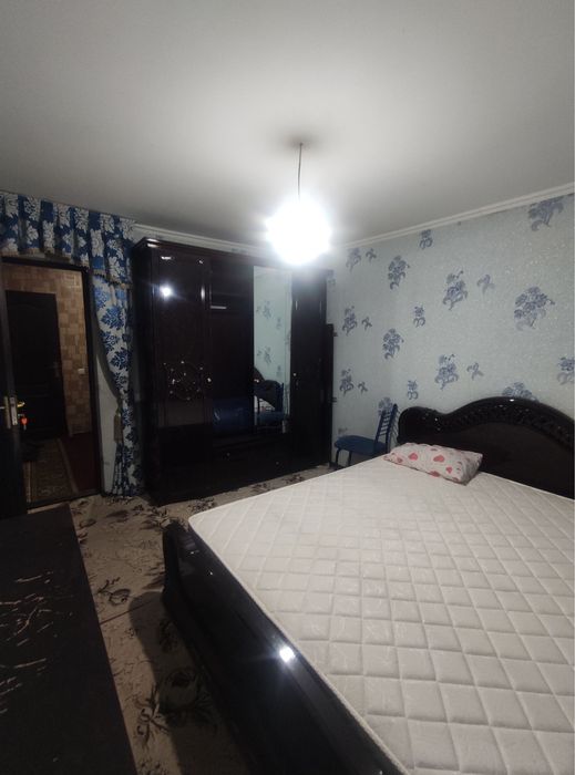 Чиланзар 9. Аренда. 3 х комнатная.  Срочно сдается