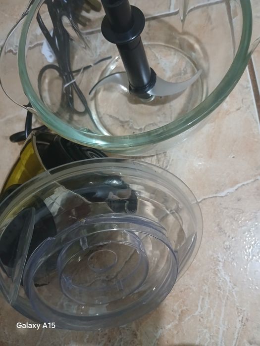 Tocător electric Russell Hobbs