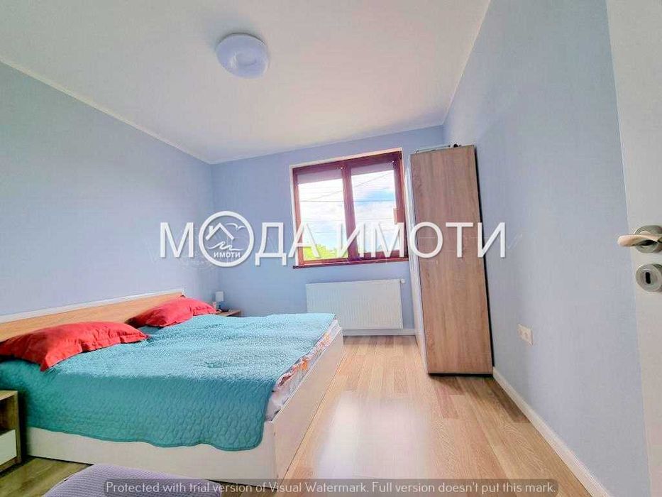 Къща в с. Горица, със голям двор, гараж и мазе!