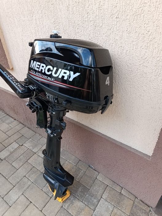 Motor barca Mercury 4cp