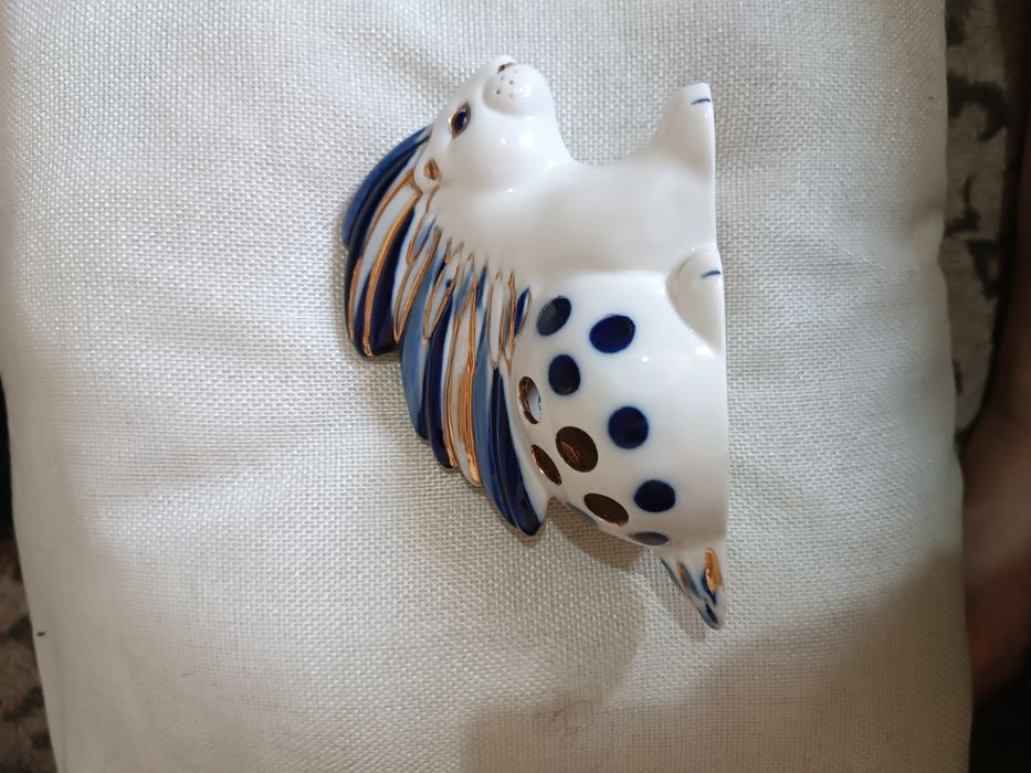 Продаю фарфоровую статуэтку дикобраз ЛФЗ