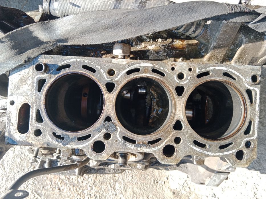 Головка Двигатель 1 MZ