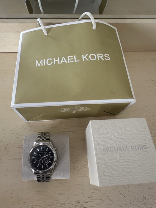 часы Michael Kors в оригинале почти новые