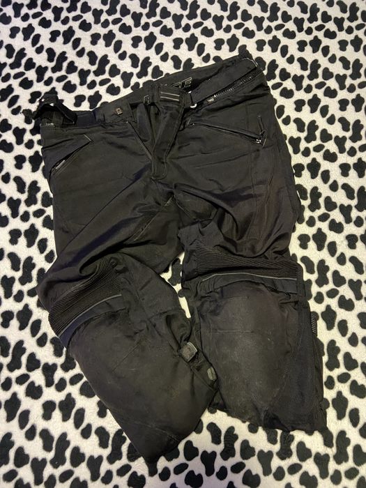 Vand pantaloni moto