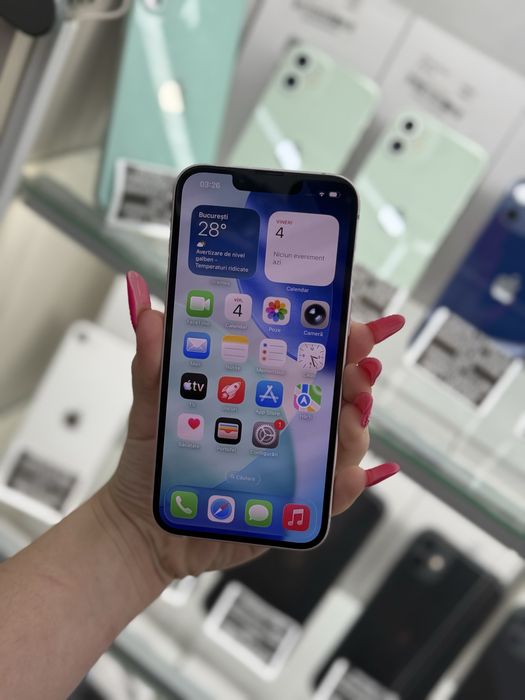 Humor GSM oferă spre vânzare / iPhone 13 / 256 GB / Pink / Baterie 100% / Garanție 12 luni / Rate