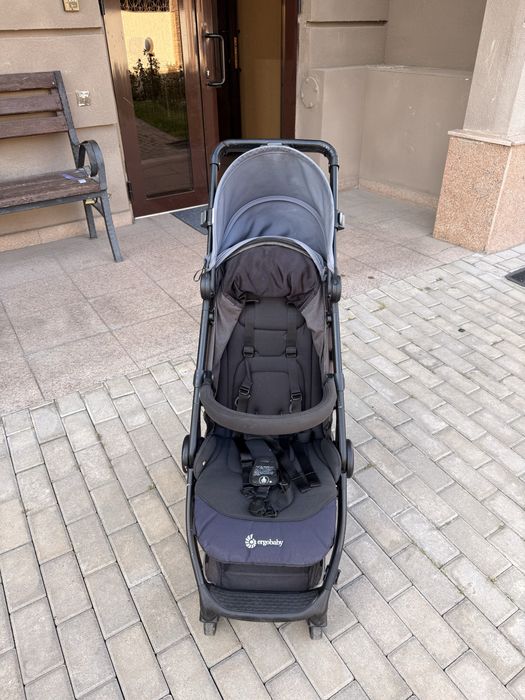 Коляска Ergobaby Metro+