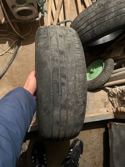 Бушный   покрышка205/60/16  всесезонка