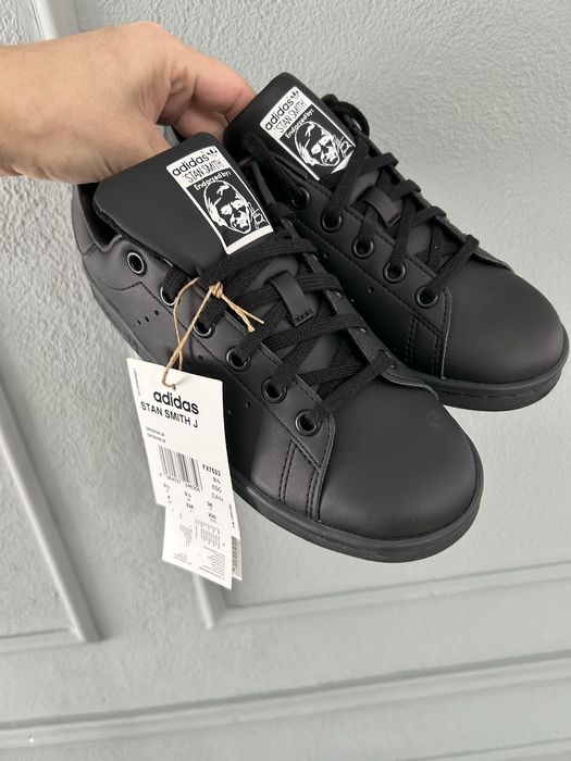 Adidas Stan Smith marimea 36 ( interior 23 cm)