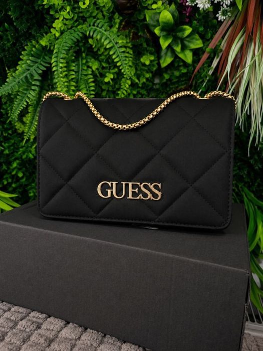 Geanta dama guess