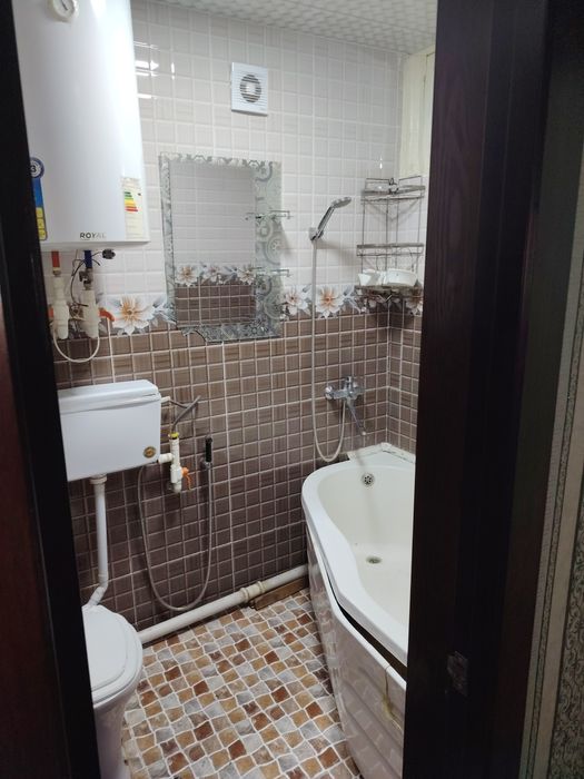 Sirdaryo viloyatida Yangiyer shahrida uy ijaraga beriladi