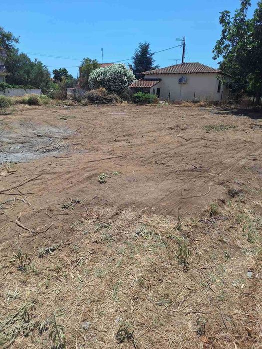 Продава се парцел в регулация 226 м2 в Аспровалта, Гърция