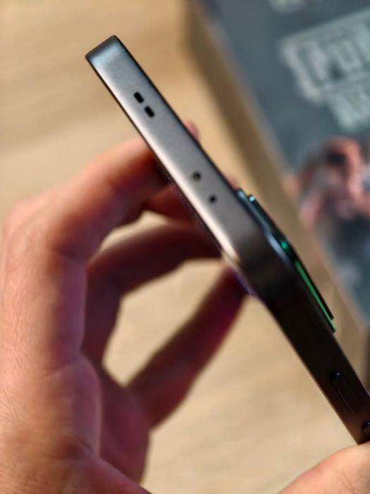 Arzon telefon  infinix gt 30 256/12