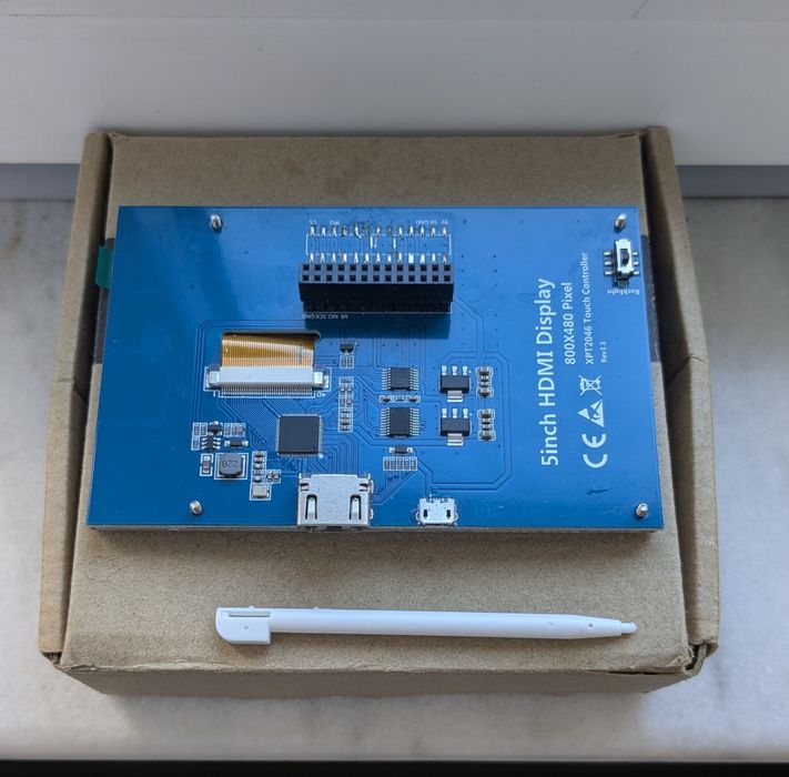Ecran touchscreen 5 inch pentru raspberry Pi cu stilou
