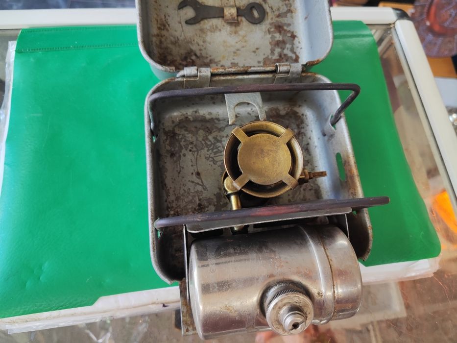 Бензинов туристически котлон