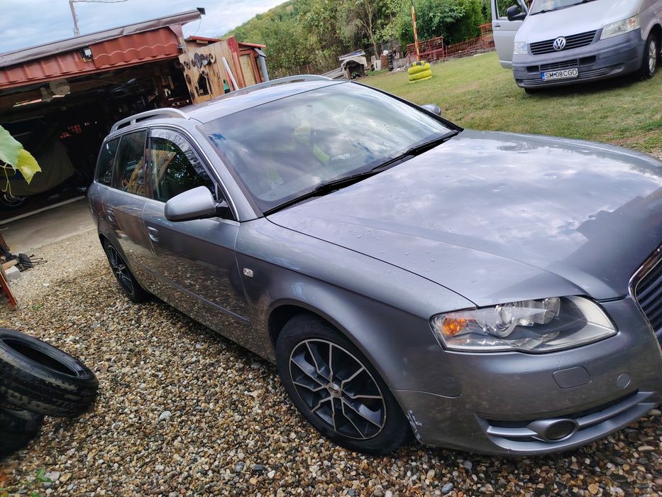 Audi A4, înmatriculat