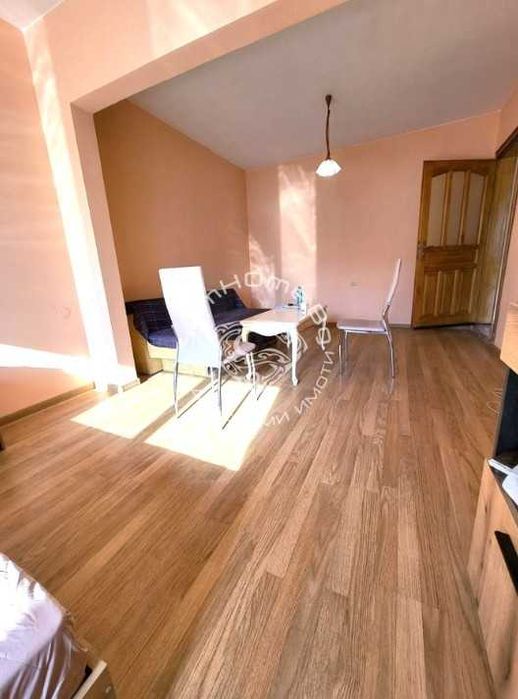 Продава се Тристаен апартамент в Варна, Център - 139 кв.м за 1652 €/кв.м - Снимка #2