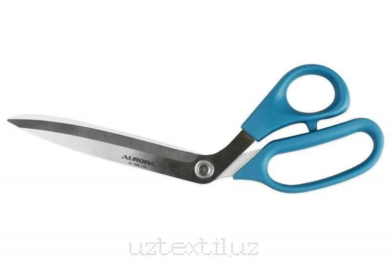 Tikuvchilik qaychilari sotiladi