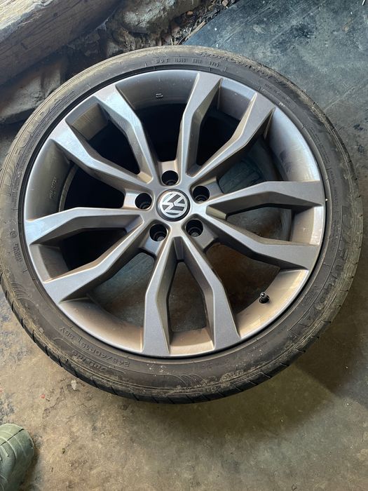 Vând jante VW Autec 19 zoll