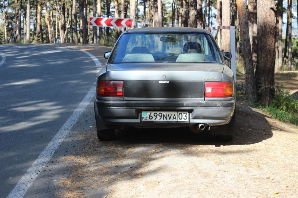 Мазда 323 1.6 объем