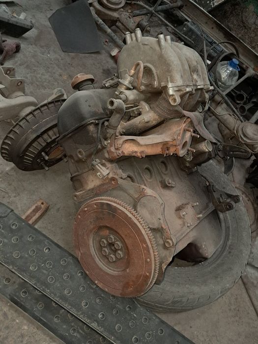 Двигателя на разбор нива 2121