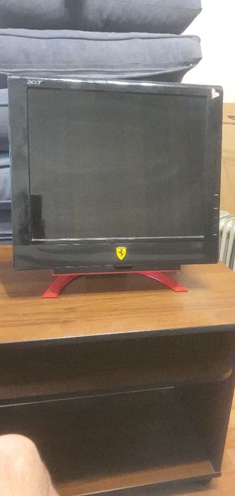Монитор Acer Ferrari F-19
