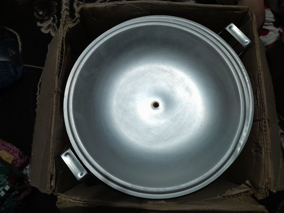 Manti qazon 4 etajlik