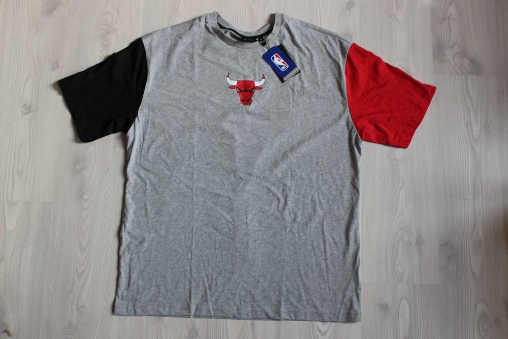 Tricou barbati casual /baschet CHICAGO BULLS, NBA, nou cu eticheta, XL