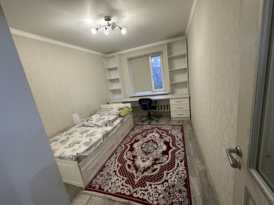 Сдам по суточно 3 ком кв