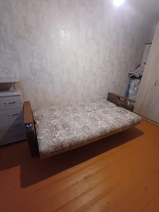 Продается диван в отличном состоянии