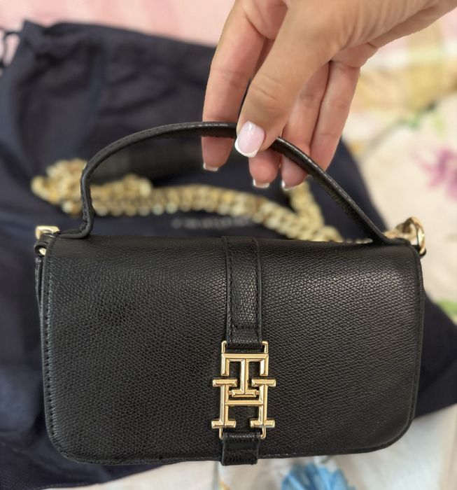 Дамска чанта Tommy Hilfiger