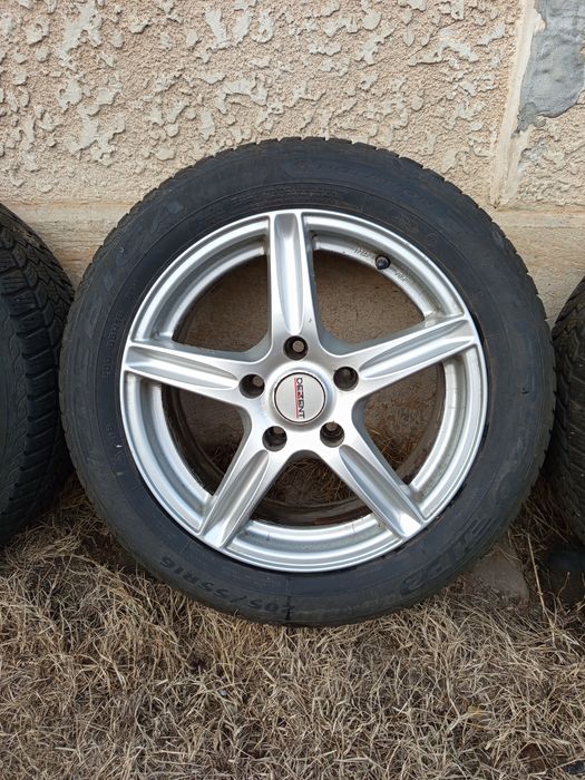 Vând roti aliaj cu cauciucuri foarte puțin uzate m+s pentru BMW seria