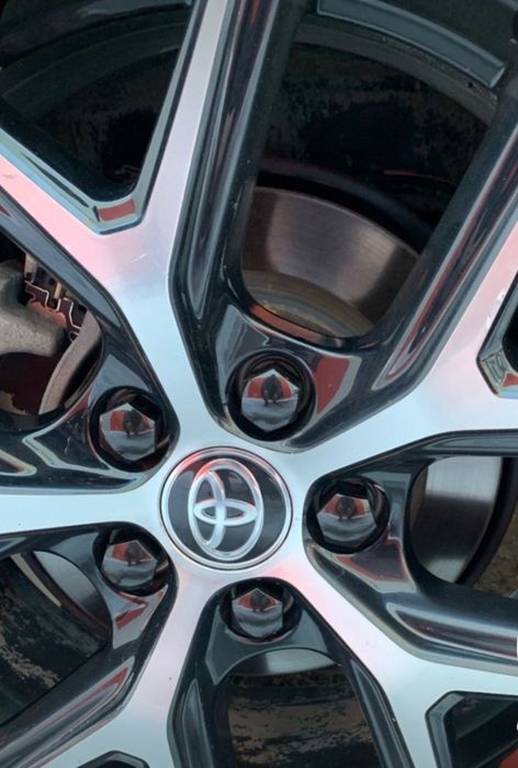 Заглушка колесные гайки 21мм комплект