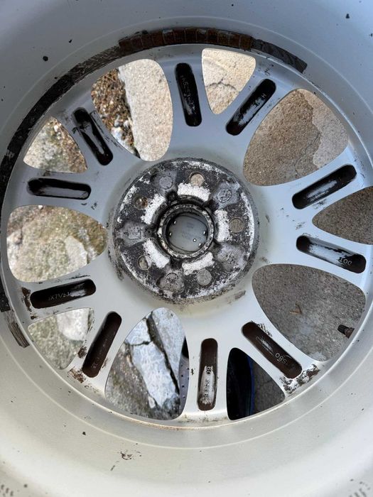 Продавам 4 18” джанти с All-Season гуми Continental за Mazda 6