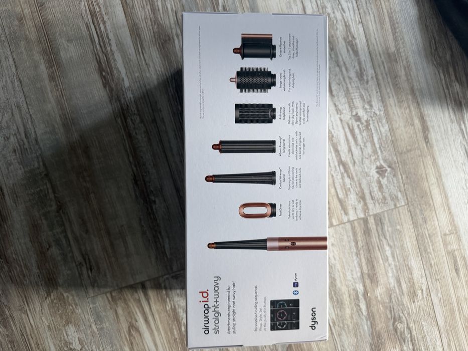 Dyson airwrap 6 in 1