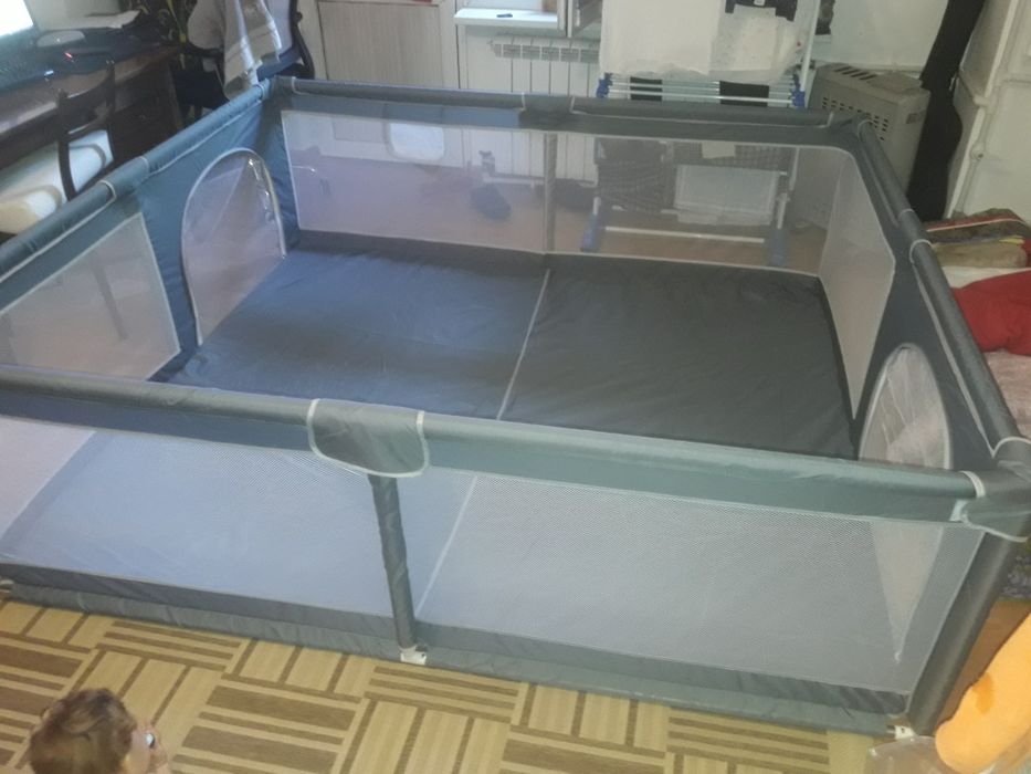 Детский игровой манеж