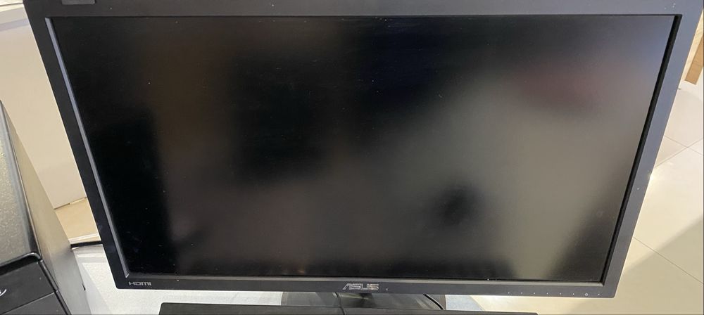 Монитор сата микрофон