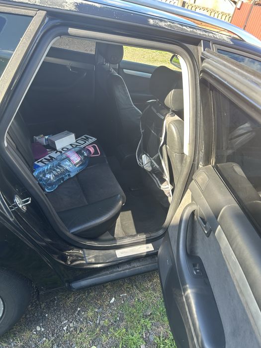 Vand Audi a4 b7 Quattro