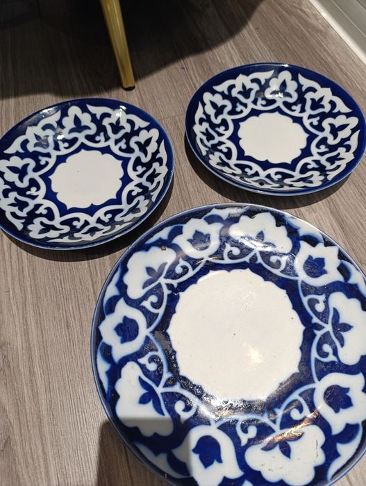 Узбекские национальные тарелки -ляганы