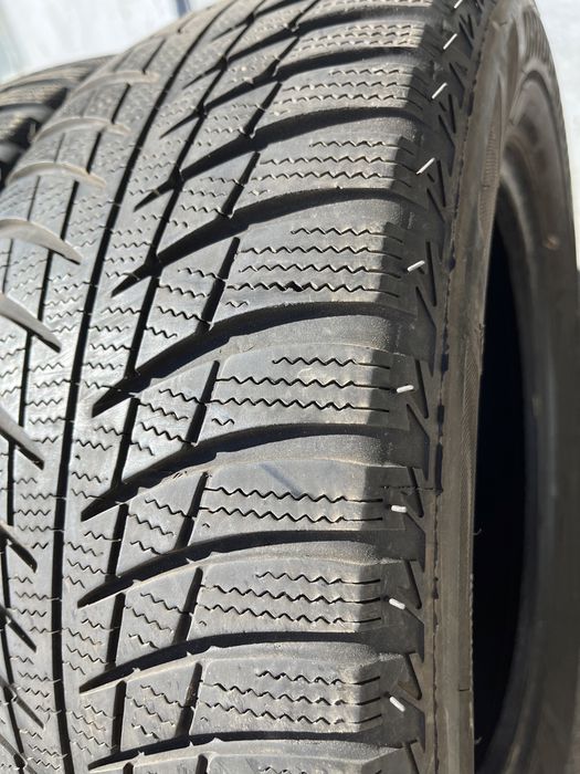 4 бр. зимни гуми 215/60/16 Bridgestone DOT 4516 5-5,5 mm