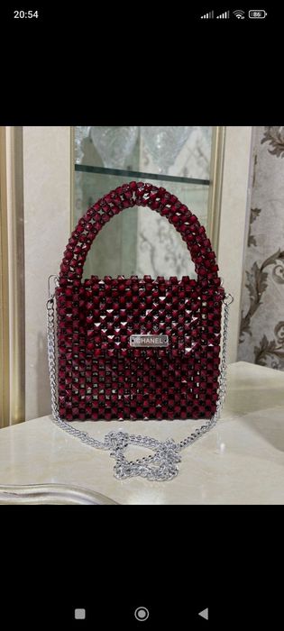 Toshdan toʻqilgan sumkalar