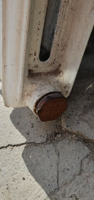 Батарея радиатор чугун